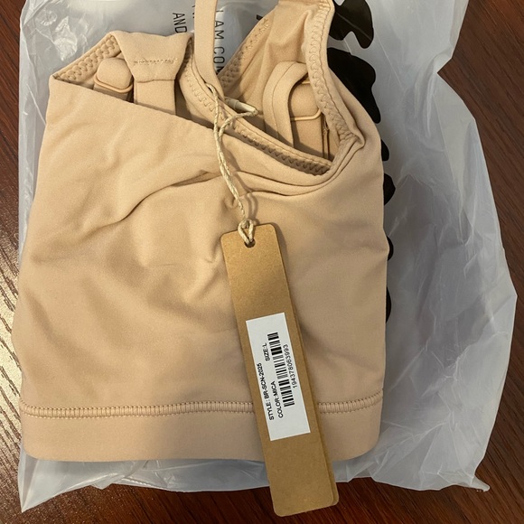 Skims “fits everybody scoop bralette”, NWT, never worn, color: mica - Picture 2 of 3